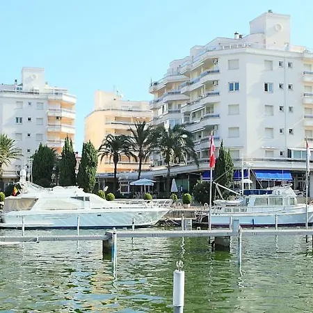 Aparthotel Rvhotels Port Canigó Roses