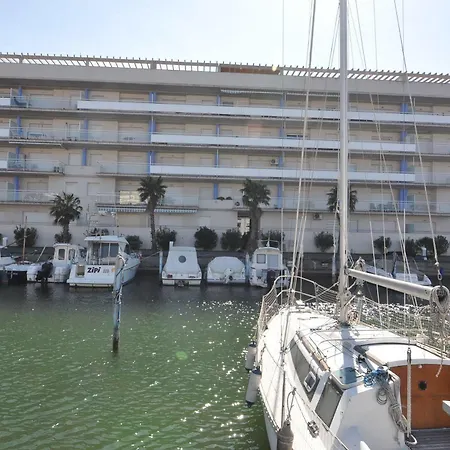 Rvhotels Port Canigó Aparthotel Roses