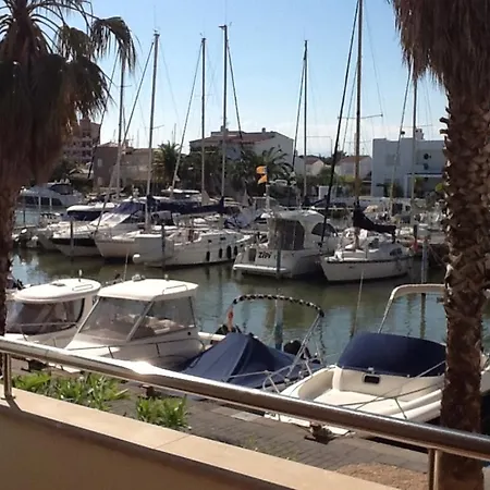 Rvhotels Port Canigo Апарт-отель