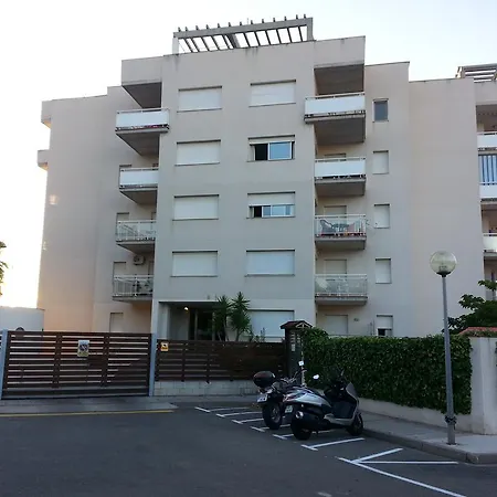 Апарт-отель Rvhotels Port Canigo 2*