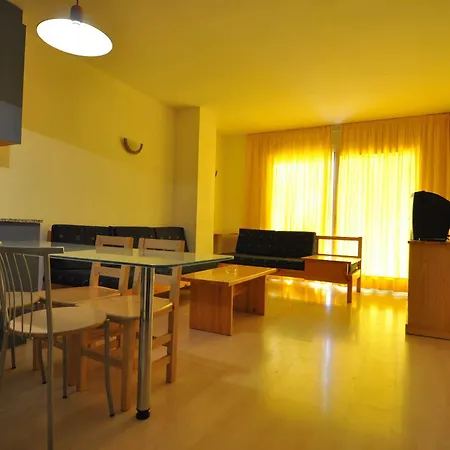 Rvhotels Port Canigo 2* Росас